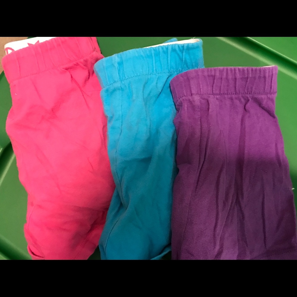 Children’s place 3 or shorts . Size 4